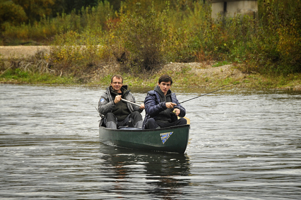 Pêche en canoë l'automne